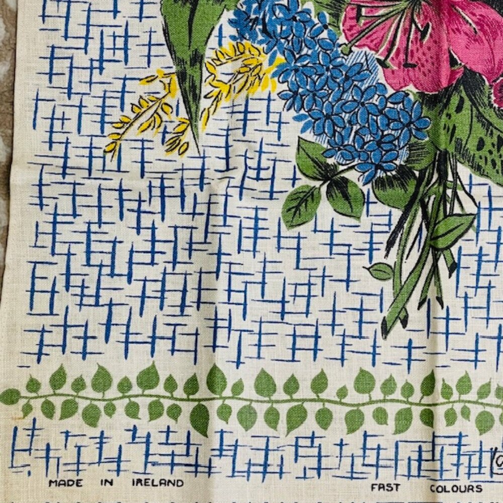 Samuel Lamont MCM 100% Irish Linen Floral Still Life Tea Towel XL NOS - Picture 3 of 6